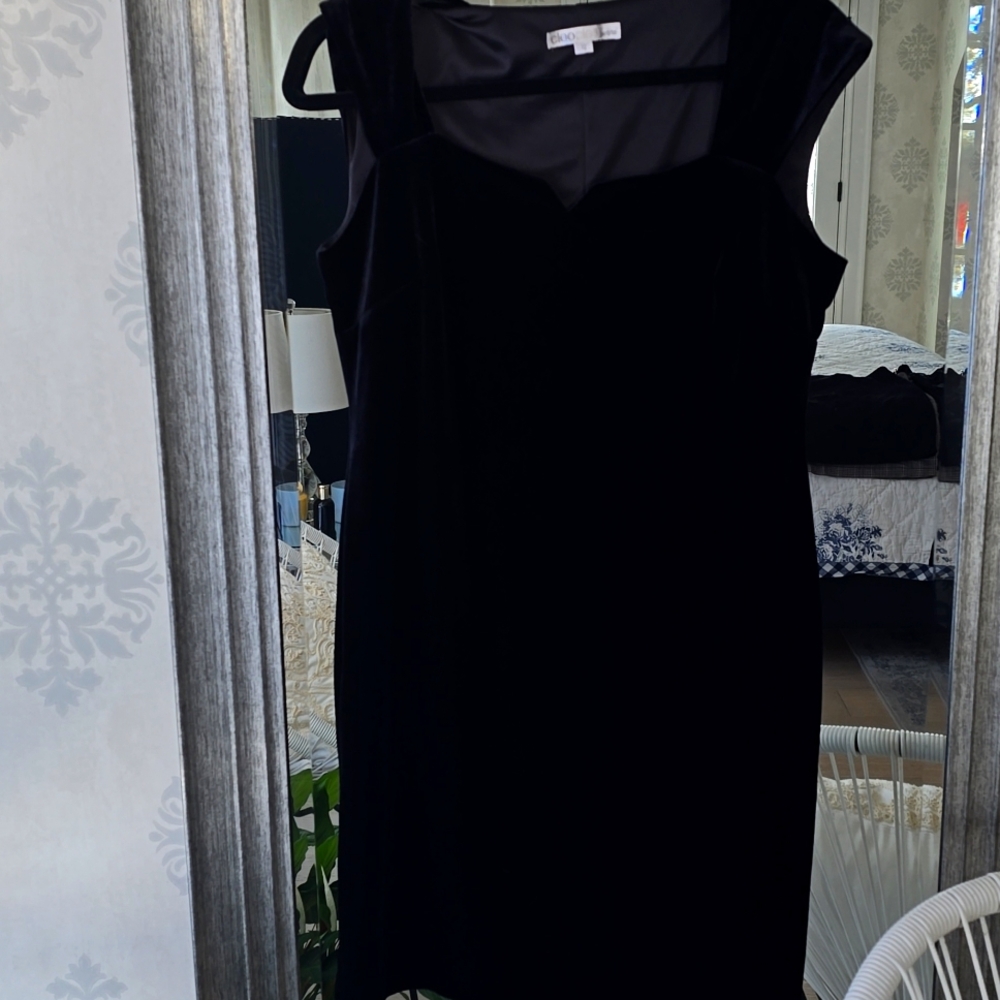 Black Velvet Dress Fully Lined